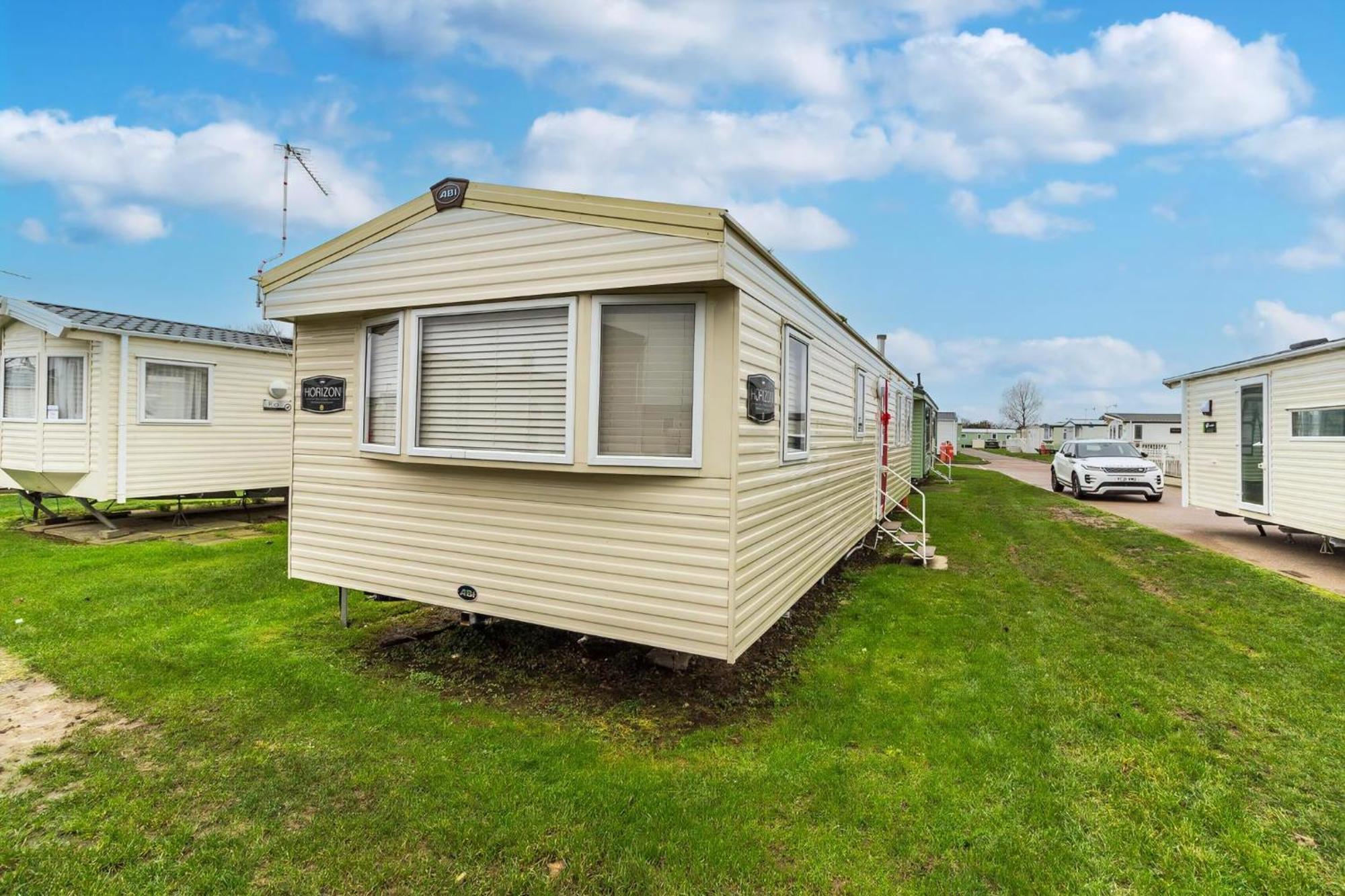 8 Berth Caravan In A Great Location In Norfolk Ref 50053D Hotel Great Yarmouth Eksteriør billede